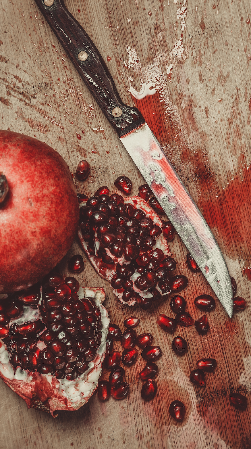 Candle Mood: What to Burn Based on Your October Vibe